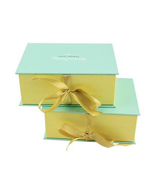 fabricant de boite luxe personnalisée factory of luxury carboard boxes fabriek van luxe kartoen bedrukkte dozen doosje